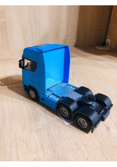 Sesli Işıklı Ölçekli 1/43 Dorsesiz Tır Kafası Açılabilir Kupalı Mavi