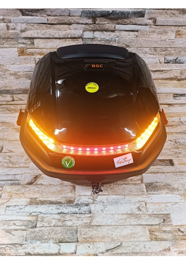 Motosiklet Arka Çanta 33 Lt Siyah Sinyal Ve Stop Işıklı