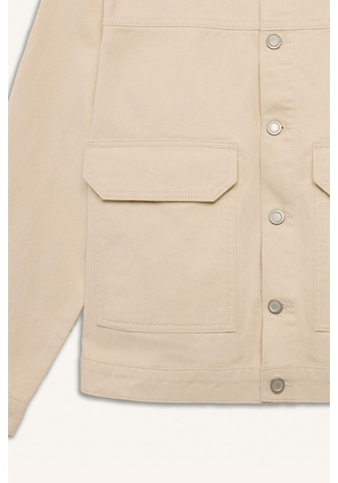 DeFacto %100 Pamuk Slim Fit Dar Kesim Düğmeli Cepli Mevsimlik Baharlık Jean Ceket B8155AX25SPBG700 DeFacto %100 Pamuk Slim Fit Dar Kesim Düğmeli Cepli Mevsimlik Baharlık Jean Ceket B8155AX25SPBG700