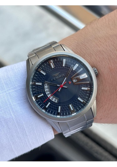 Ferro Çelik Kordon Takvimli Kadran 30 Mt Suya Dayanıklı Erkek Kol Saati Efm11911-bg