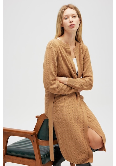 Peraluna Zeyna Mini Kabartma Örgülü Uzun Triko Hırka - Camel Camel