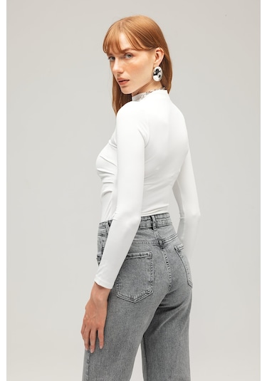Saade Sââde Kadın Yarım Balıkçı Yaka Basic Örme Bluz - Drape Detaylı Beyaz