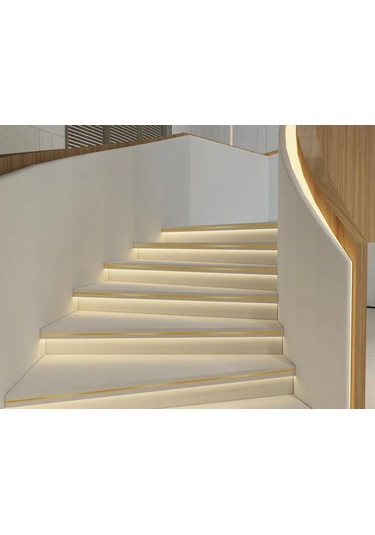 Honmex Altın Renkli 1cm Genişlikli 50m Uzunlukta Suya Dayanıklı Pvc Dekoratif İç Mekan Sticker Bandı Altın