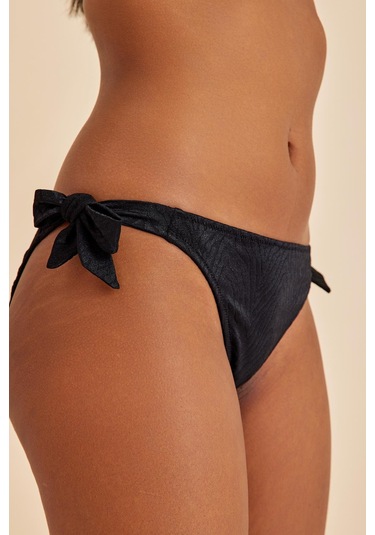 Bali Siyah Dolgusuz Üçgen Bikini Takım Siyah