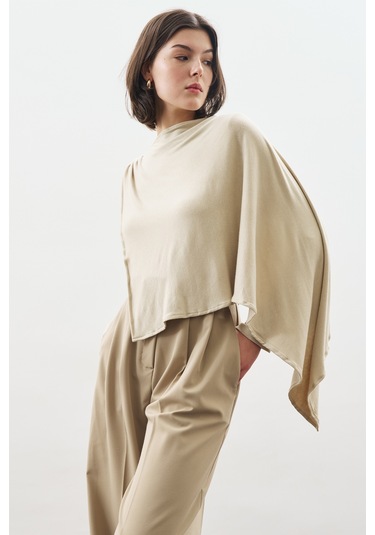 Şal Detaylı Dökümlü Bluz Taş Taş