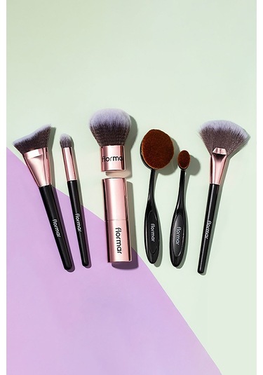 Flormar Koruyucu Asansör Kapaklı Makyaj Fırçası 003