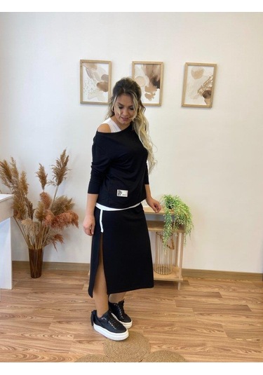 Kadın Uzun Kollu Tek Omuzu Açık Viskon Bluz Içi Atletli Ve Yandan Şeritli Üçlü Viskon Ikili Takım Siyah