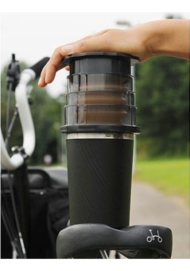 Cafflano Kompact Manuel Kahve Demleyici Siyah