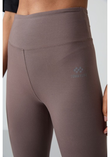 Tommy Life Kahverengi Yüksek Bel Toparlayıcı Slim Fit Dar Paça Kadın Tayt - 94011 Kahverengi