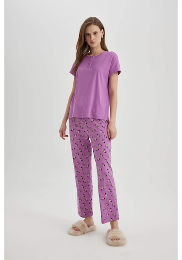 DeFacto Regular Fit Bisiklet Yaka Kısa Kollu Casual Pijama Üstü-Fall in Love Z5331AZ24SPPR489