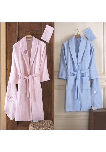 Pamuxu 8 Parça Aile Bornoz Seti