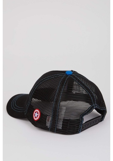 DeFacto Erkek Çocuk Marvel Avengers Etiket Baskılı Pamuklu Cap Şapka D9790A825SMBK27