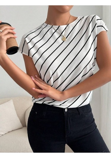 Simala Kadın Kısa Yarasa Kollu Bisiklet Yaka Çizgi Desenli Atlas Bluz Beyaz