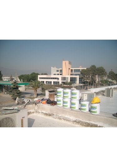 İzo White Glass Beyaz Mucize İlaç Solvent Bazlı Dış Cephe Yalıtım