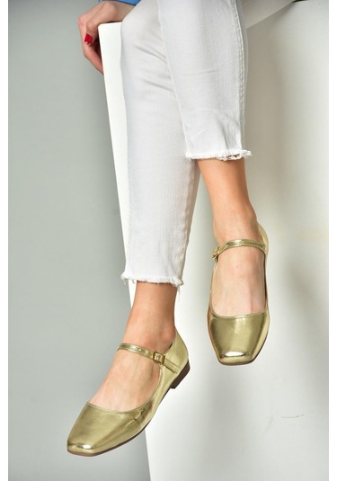 Fox Shoes S726252508 Altın Rugan Kadın Babet Altın