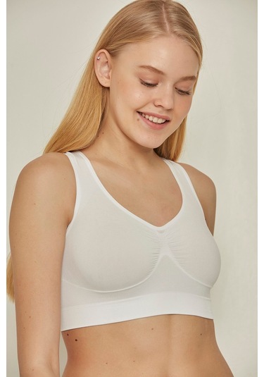 Beden Küçülten Seamless Dikişsiz Pedli Sporcu Kesim Sütyen 001