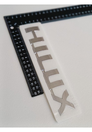 Toyota Hilux Krom Çamurluk Yazısı 3m 3d Abs