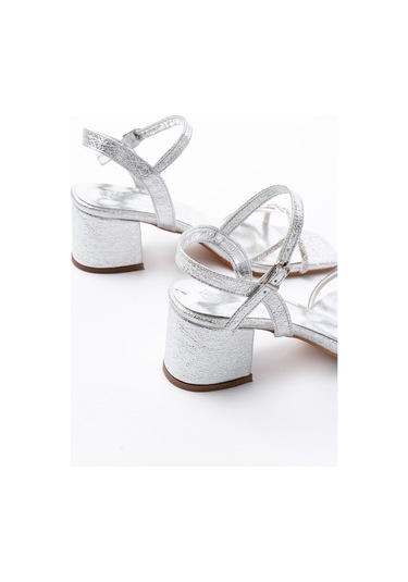 K-888 Kadın Gümüş İnce Sarmal Bantlı Topuklu Ayakkabı Gri