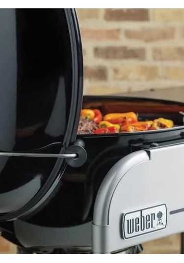 Weber Performer Premium Gbs 57 Cm Kömürlü Barbekü Charbin Depo Katlanır Masalı-167 Siyah
