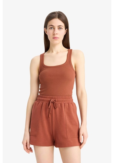 DeFacto Regular Fit Beli Bağcıklı Cepli Şort D3327AX25SPBR49 Bordo