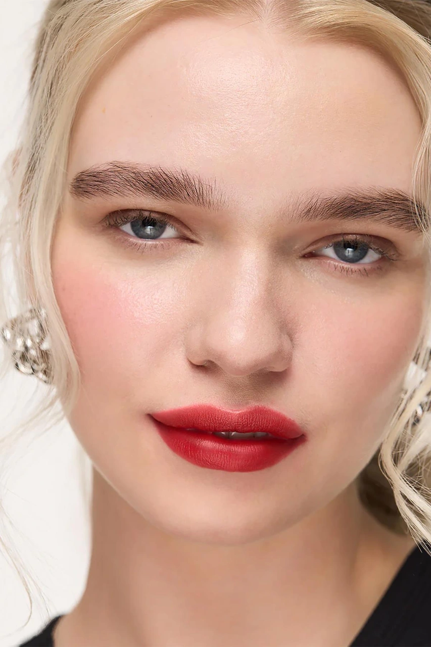 Wonderskin Uzun Süre Kalıcı Renkli Dudak Maskesi Glamorous 4 ML