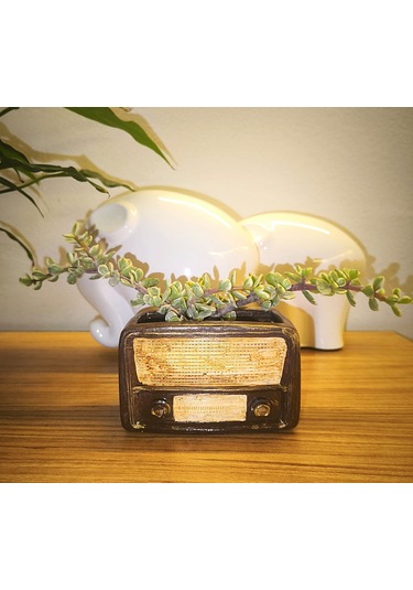 Artepieza Retro Radyo Sukulent Saksısı Ve Kalemlik - Masaüstü Dekoratif Organizer Kahverengi 12 8 12cm