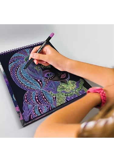 Eclipsia'nın Yaratıcı Eskiz Defteri