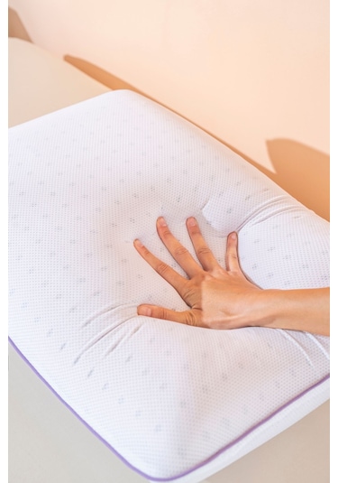 Aroma Terapi Lavanta Visco Yastık Ve Yastık Spreyi Beyaz