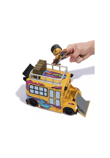 Ted Acs Dude Sk8 Crew Playset Gml