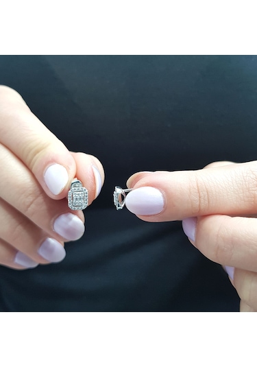 Lova 0,32 Karat Baget Pırlanta Küpe - 3040105