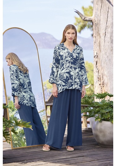 Monamise Kadın Yaprak Desenli Uzun Kollu Gömlek Yaka Alt Üst Takım 25016 Lacivert