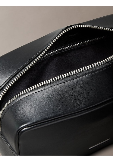 Calvin Klein Erkek Traş Çantası Lv04d1132gub1 Siyah