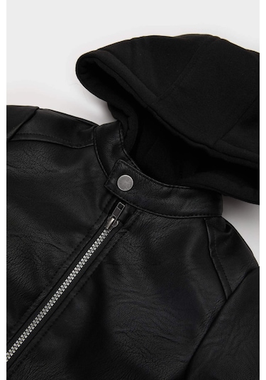 Defacto Erkek Bebek Kapüşonlu Pelüş Astar Suni Deri Ceket Mont A2220a525aubk27 Siyah