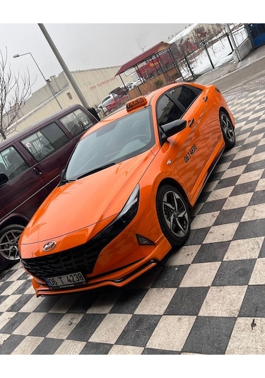 hyundai elentra (2021...) marşpiyel takımı---fibersan tuning