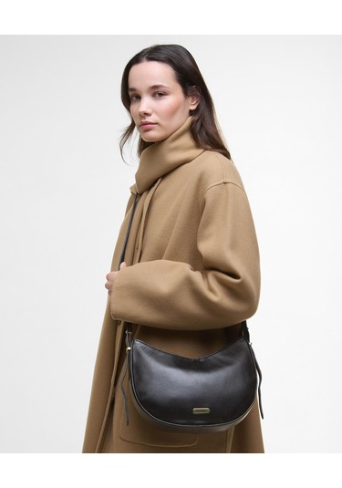 Barbour Sorrel Deri Sling Kol Çantası Bk11 Black Siyah