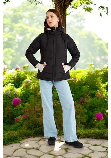 Kışlık Su Geçirmez Kısa Rahat Şişme Kadın Mont Siyah
