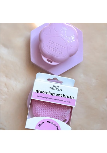 Tangle Teezer Pet Teezer Cat Grooming Brush Millennial Pink Kedi
