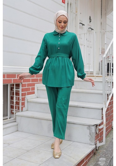 Taş Düğme Detaylı Takım Yeşil Yeşil