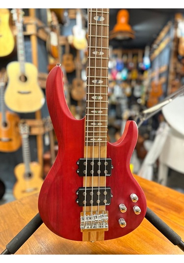 B04- Rd 4 Telli Aktif Bass Gitar Kırmızı Renk