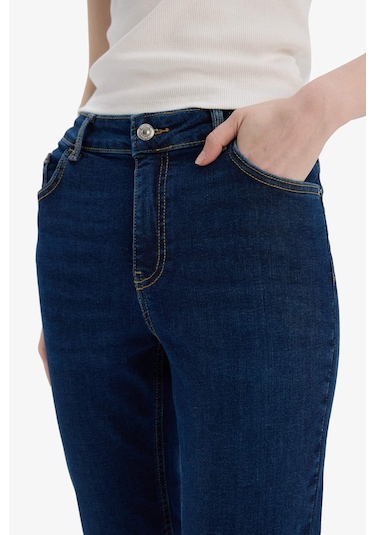 DeFacto Rebeca Skinny Fit Yüksek Bel Düz Paça Uzun Jean Taş Yıkama Pantolon D8178AX25SPNM34