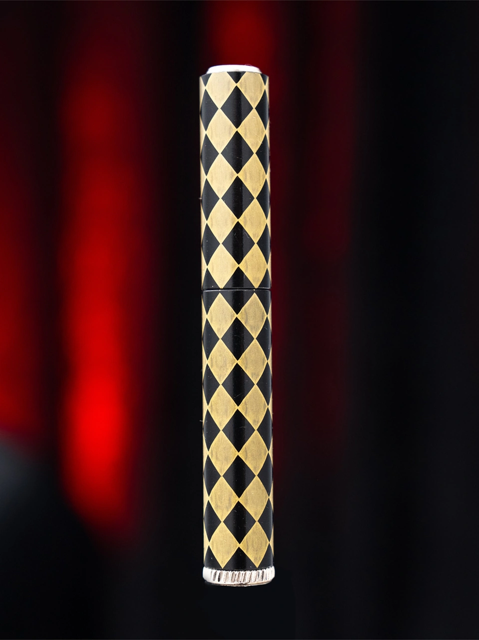 Caka Lighter Piramit Desen Çakmak Siyah - Altın