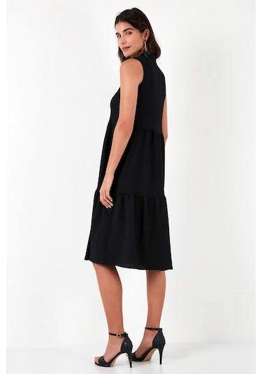 Lela Regular Fit Kolsuz Midi Bayan Elbise 5869008 Siyah
