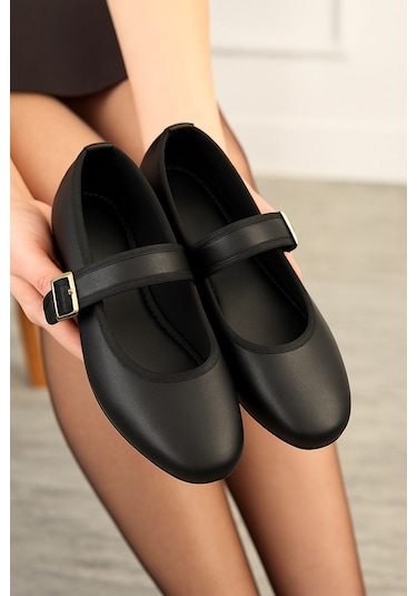 Günlük Bej Kadın Babet Oval Burun Tokalı Sade Kemer Kısa Topuklu Ev İş Ofis Hafif Ayakkabı 210 Siyah