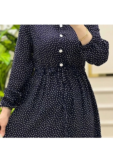 Kadın Puantiyeli Lacivert Renk Viskon Kumaş Ön Düğmeli Ayarlanabilir Kuşaklı Tesettür Elbise Lacivert