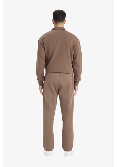 Defacto Regular Fit Beli Bağcıklı Cepli Düz Paça Kalın Eşofman Altı D7836ax25aukh154 Haki Defacto Regular Fit Beli Bağcıklı Cepli Düz Paça Kalın Eşofman Altı D7836ax25aukh154 Haki