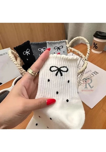 Trampler 4 Çift Kadın Kurdela Puantiye Desenli Çorap Kadın Kolej Çorap Çok Renkli