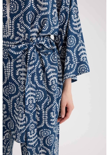 DeFacto 	Relax Fit Desenli Kuşaklı Kimono D5443AX25SPBE399 Mavi