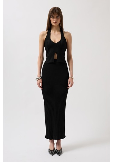 Modasize V Detay Dokulu Crop Bluz Siyah