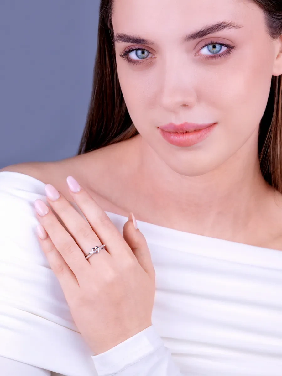 Torgovyj Dom Uvelir Holding Küpeye Kaydırma Çukurotundan Oluşan Gümüş Kalp Yüzük 412177814 Gümüş