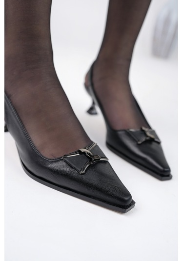 Muggo Forest Arkası Açık Toka Detaylı Günlük Klasik Topuklu Kadın Stiletto Ayakkabı Siyah